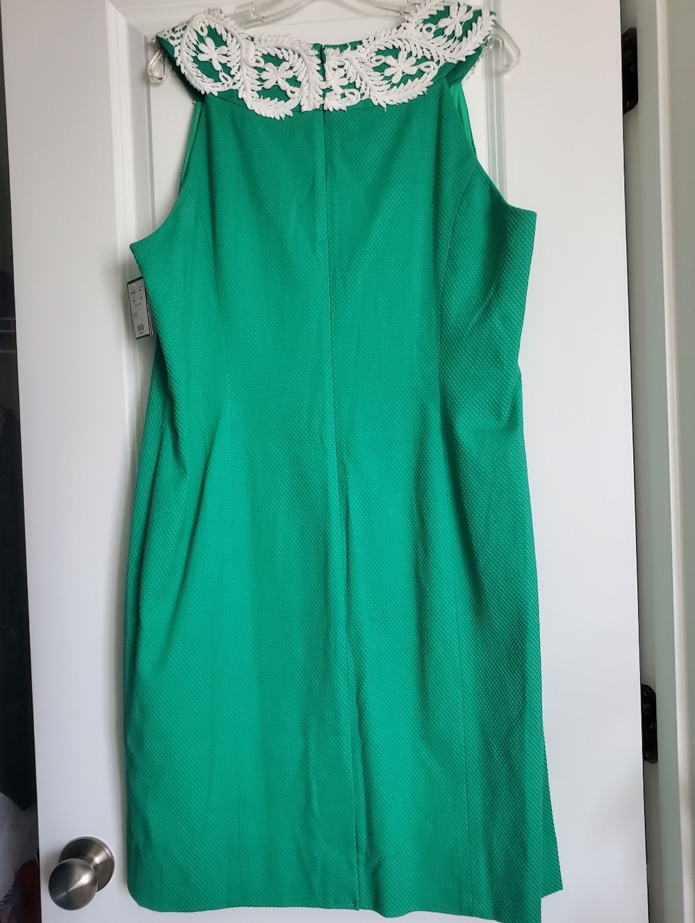 Doncaster Green Midi Dress with White Lace Collar. Beautiful Texture. Sz 16 NWT - Picture 3 of 5
